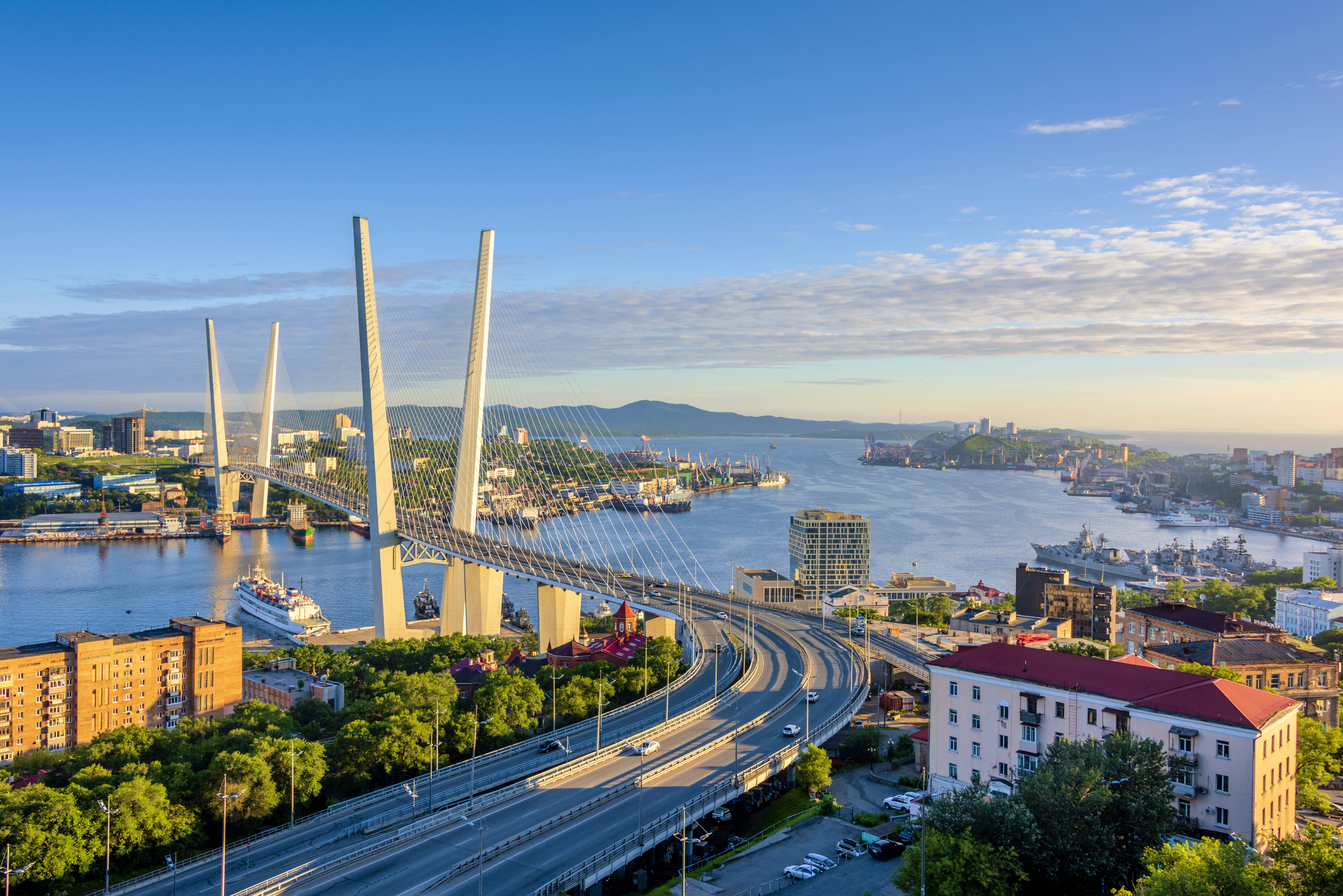 Какой российский город сравнивают с турецким Стамбулом - здесь красиво, уютно и колоритно: где находится, что посетить