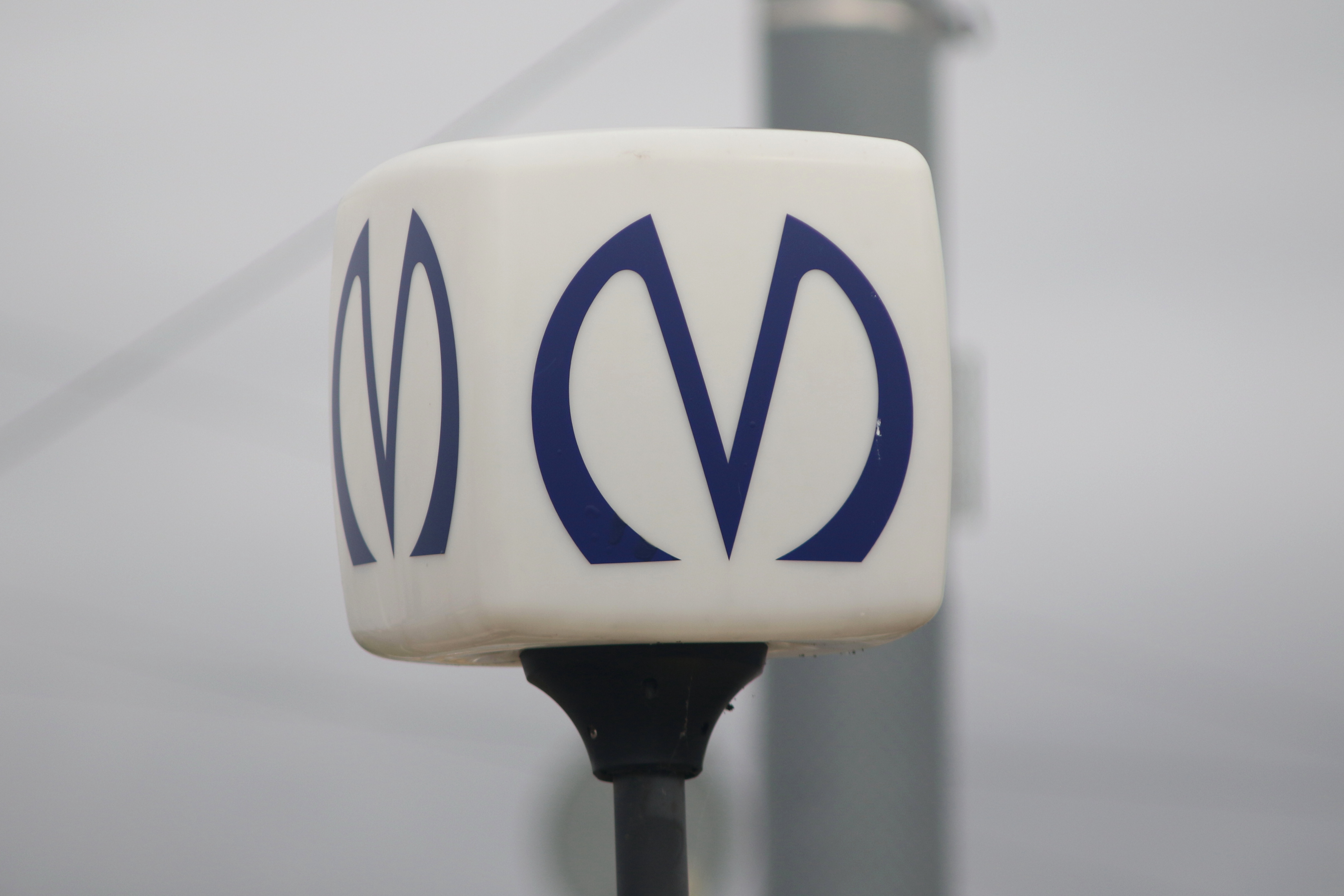 Новый год без связи: на «Горном институте» мобильный интернет могут не успеть подключить к праздникам