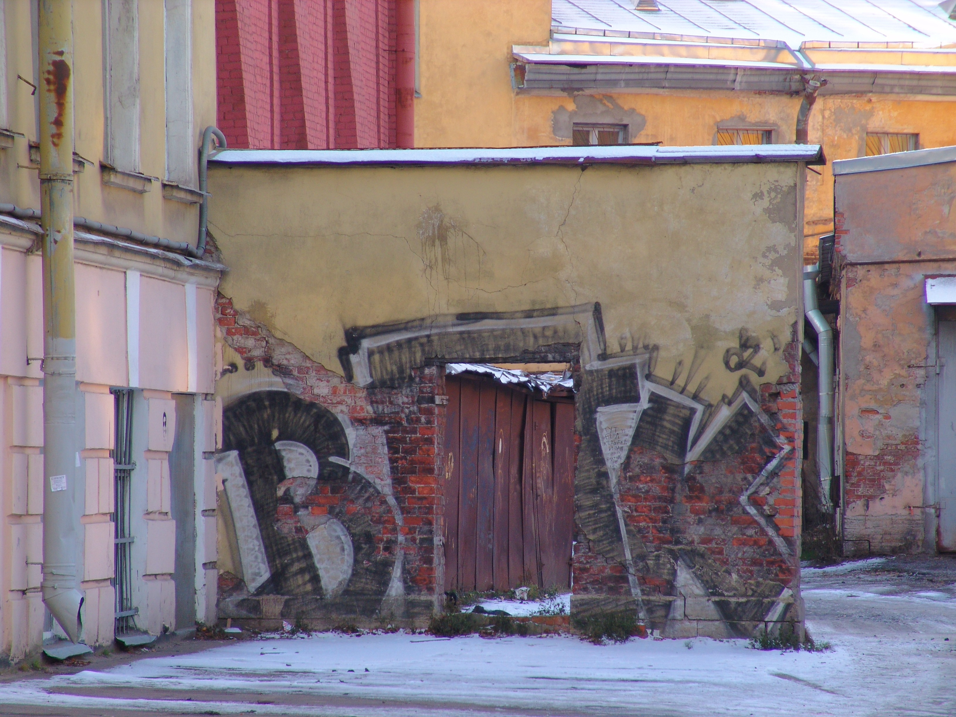 Не инспектор, а алгоритм: ИИ за 2025 год выявил в Петербурге свыше 2000 нарушений